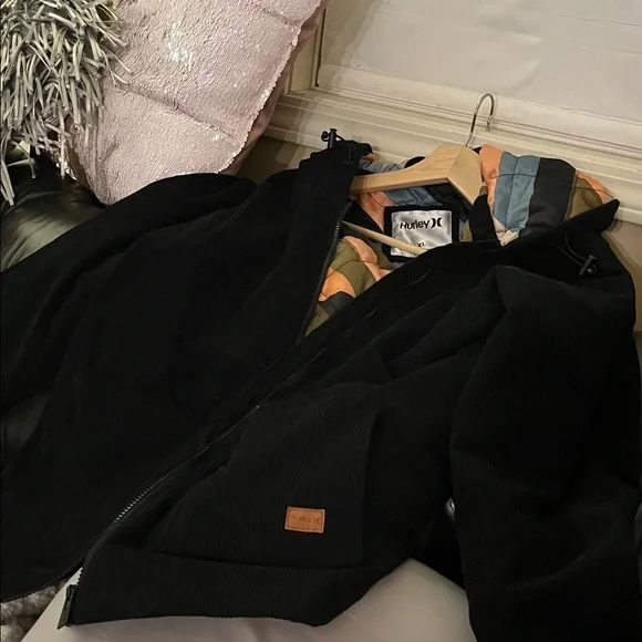 Hurley Black Jacket with Striped corduroy ~XL - Picture 1 of 10